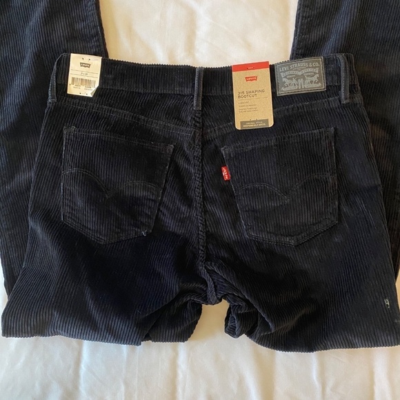 NWT Levi’s 315 Shaping Bootcut-Black Corduroy- 31x30 - Picture 8 of 11